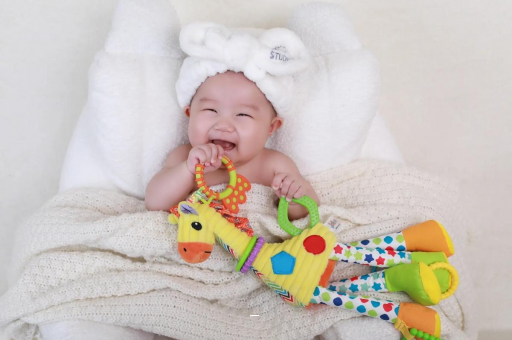 迁安市家和万事兴宋香怀孕